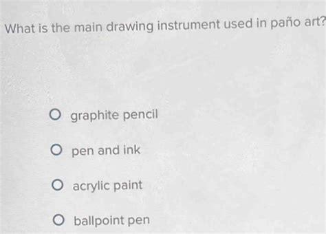 what is the main drawing instrument used in paño art? how does it compare to traditional Chinese brush painting?